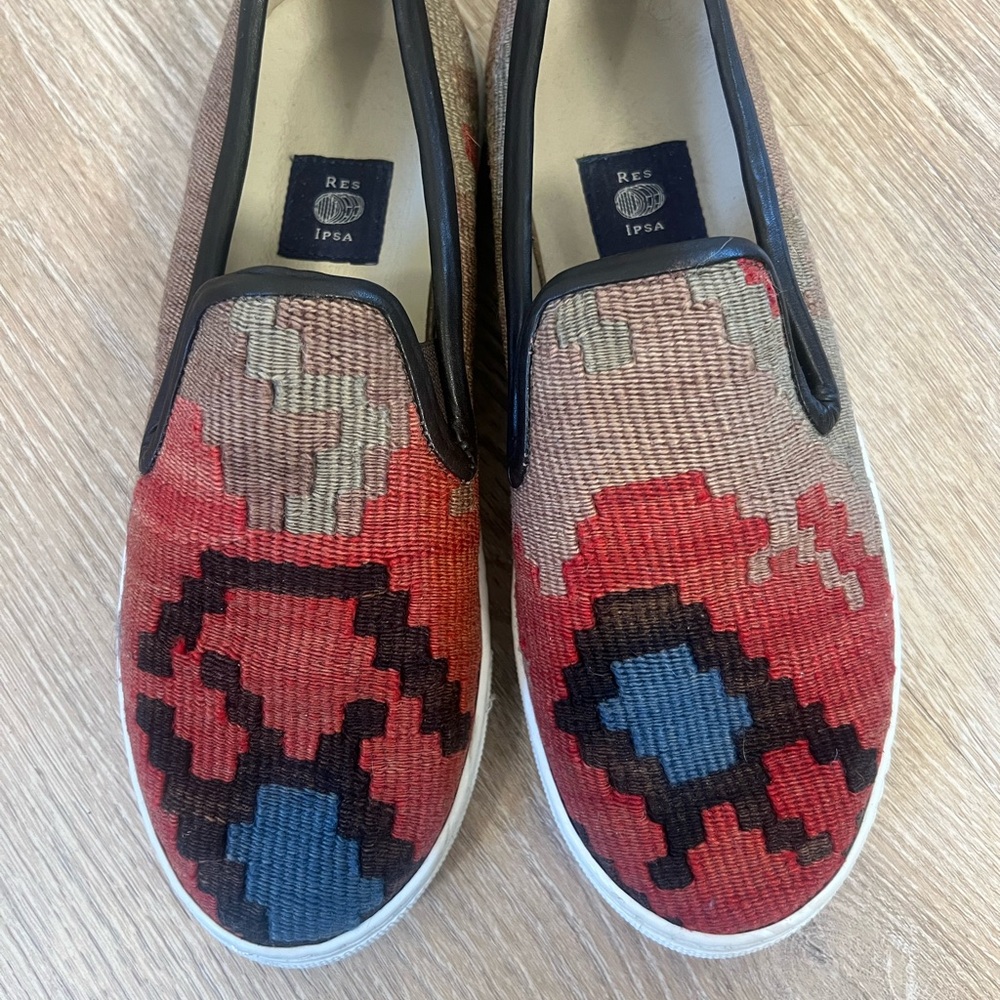 Up-Cycled Res Ipsa slip-on sneakers